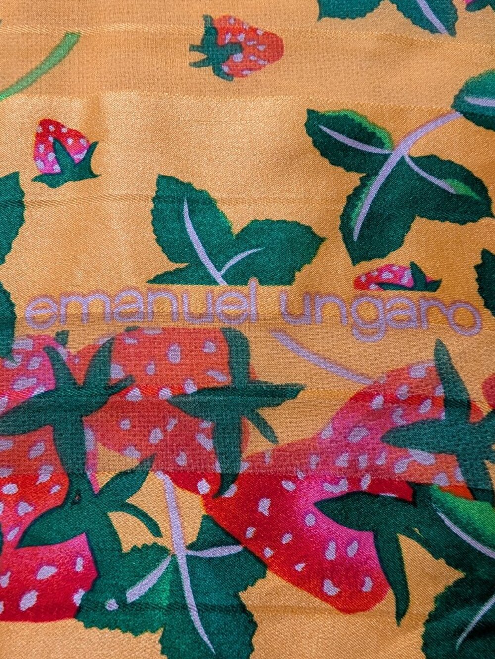 Emanuel Ungaro 100% Silk Orange Red Strawberry Print Square Scarf 34x34” - Picture 4 of 7